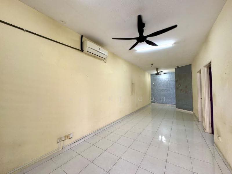Rumah Teres 1-Tingkat untuk Dijual di Austin Crest (Johor Bahru) - Pauline Goh - Living Room - PropertyGuru.com.my