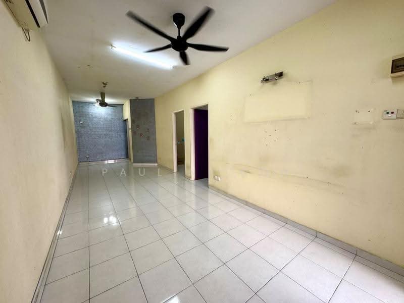 Rumah Teres 1-Tingkat untuk Dijual di Austin Crest (Johor Bahru) - Pauline Goh - Living Room - PropertyGuru.com.my