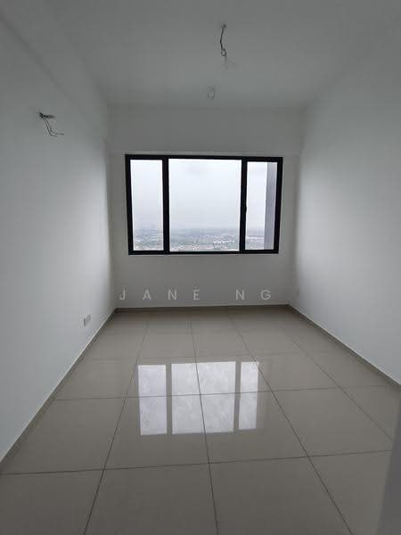Kediaman Servis untuk Dijual di MARC Residences - Jane Ng - Master bedroom - PropertyGuru.com.my