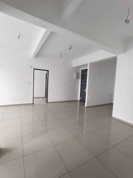 Kediaman Servis untuk Dijual di MARC Residences - Jane Ng - Living room area - PropertyGuru.com.my