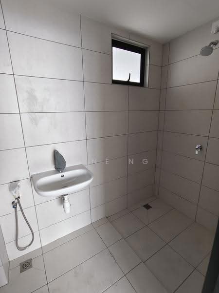 Kediaman Servis untuk Dijual di MARC Residences - Jane Ng - Bathroom - PropertyGuru.com.my