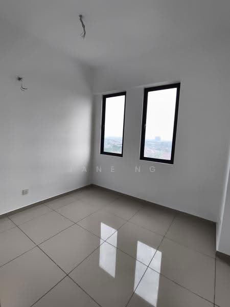 Kediaman Servis untuk Dijual di MARC Residences - Jane Ng - 2nd bedroom - PropertyGuru.com.my