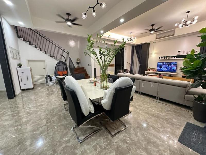 Semi-Detached House for Sale in Bandar Sungai Long (Selangor) - Chris Lim Pek Yean - Living Room - PropertyGuru.com.my