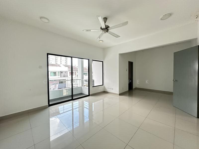 3-storey Terraced House for Sale in Cheras (Selangor) - Chris Lim Pek Yean - Living Room - PropertyGuru.com.my