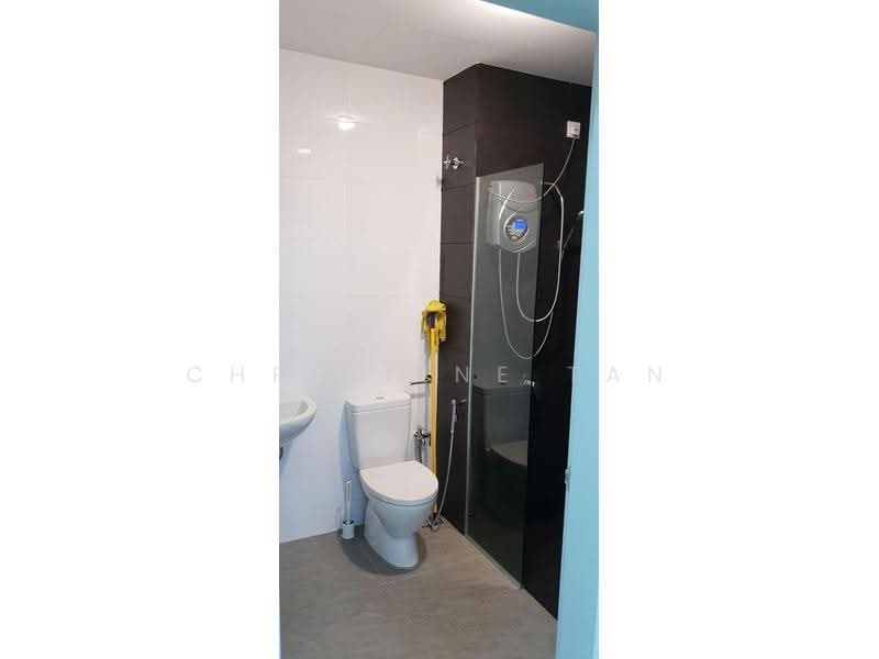 Kediaman Servis untuk Dijual di Utropolis Suites 2 - Christine Tan - Bathroom - PropertyGuru.com.my