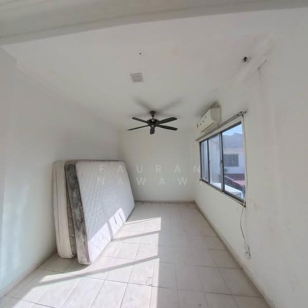 Rumah Teres 2-Tingkat untuk Dijual di Taman Sutera (Kajang) - Fauran Nawawi - PropertyGuru.com.my