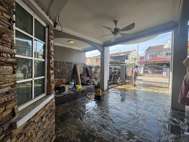 Rumah Teres 2-Tingkat untuk Dijual di Taman Sutera (Kajang) - Fauran Nawawi - PropertyGuru.com.my