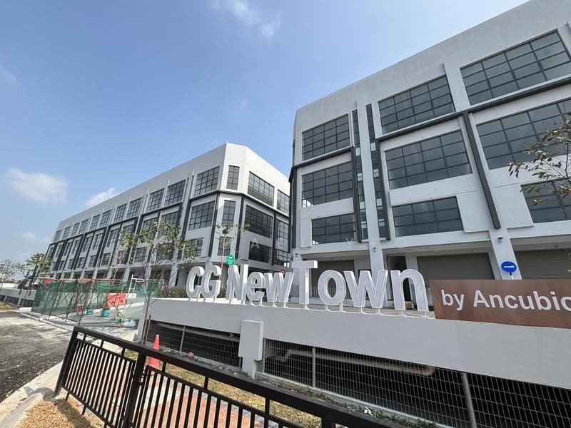 Shop / Office untuk Disewa di Bandar Bukit Tinggi (Klang) - Michael Yeo - Exterior - PropertyGuru.com.my