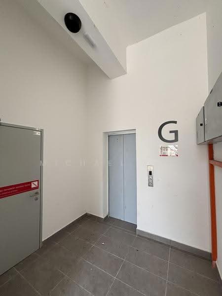 Shop / Office untuk Disewa di Bandar Bukit Tinggi (Klang) - Michael Yeo - Entrance - PropertyGuru.com.my