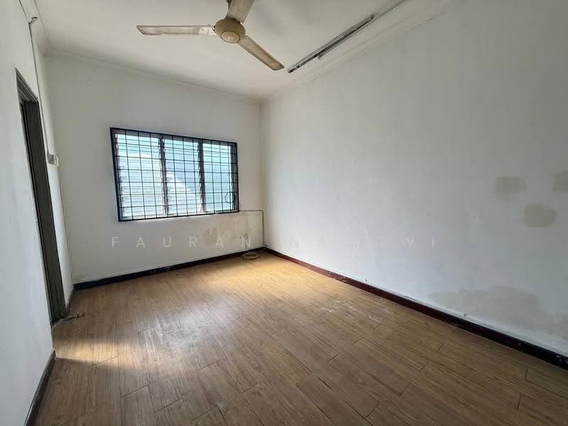 Rumah Teres 2-Tingkat untuk Dijual di Taman Seri Sementa (Kapar) - Fauran Nawawi - PropertyGuru.com.my