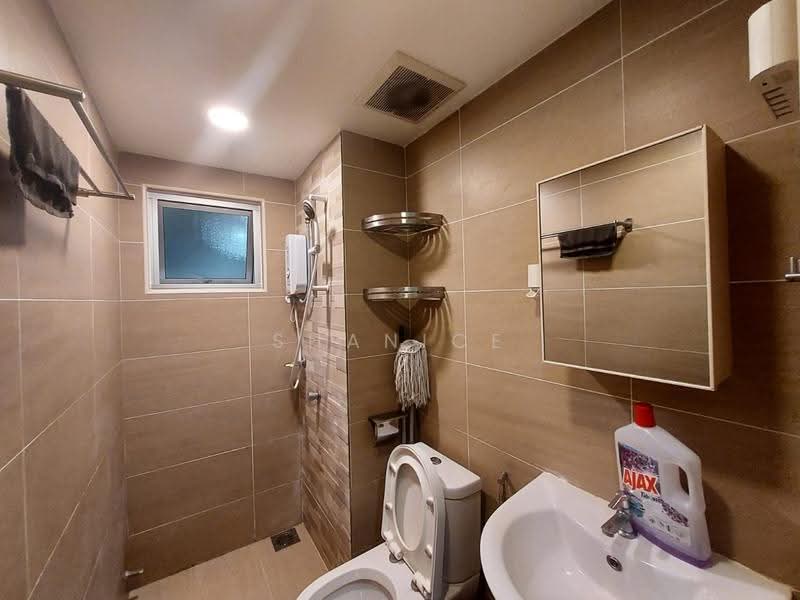 Apartment for Rent at D' Kiara Apartment - Shanice Low - Bathroom - PropertyGuru.com.my