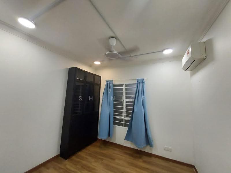 Apartment for Rent at D' Kiara Apartment - Shanice Low - Bedroom - PropertyGuru.com.my