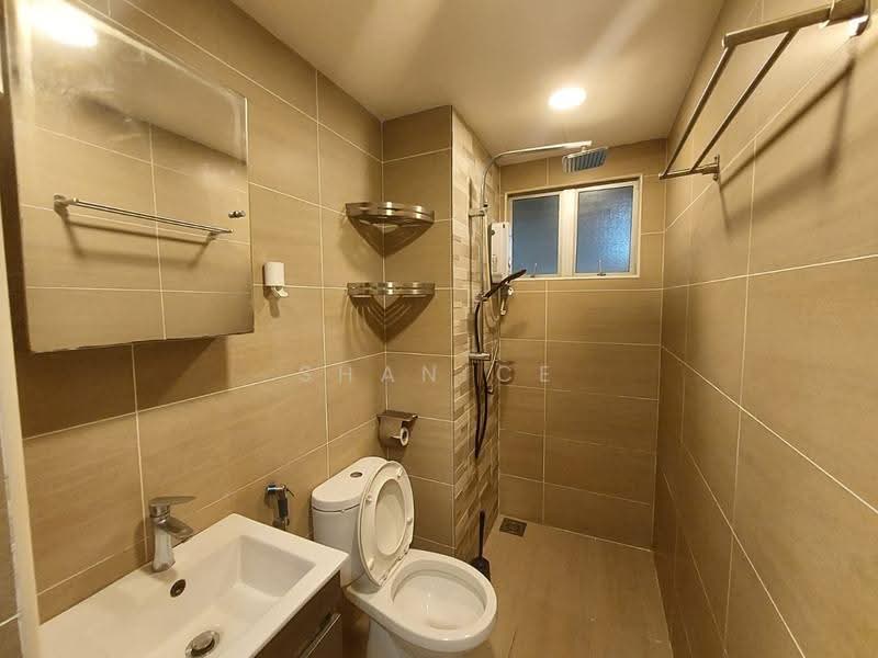 Apartment for Rent at D' Kiara Apartment - Shanice Low - Bathroom - PropertyGuru.com.my