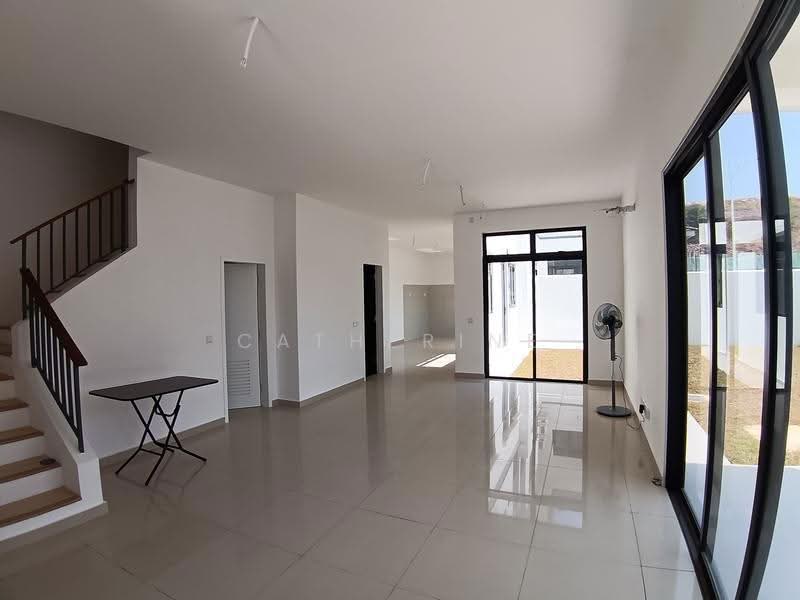 Cluster House for Sale in Eco Botanic (Iskandar Puteri (Nusajaya)) - Catherine Ong - Living Room - PropertyGuru.com.my
