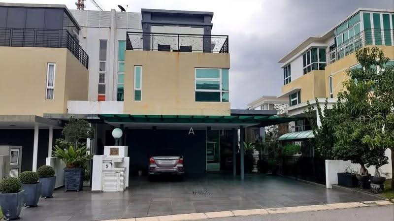 Semi-Detached House for Sale in Saujana Puchong (Puchong) - A Chong - Exterior - PropertyGuru.com.my