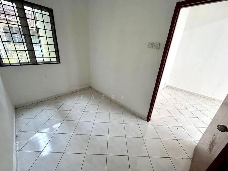 Rumah Teres 2-Tingkat untuk Dijual di Semenyih (Selangor) - Fazri . - Interior - PropertyGuru.com.my