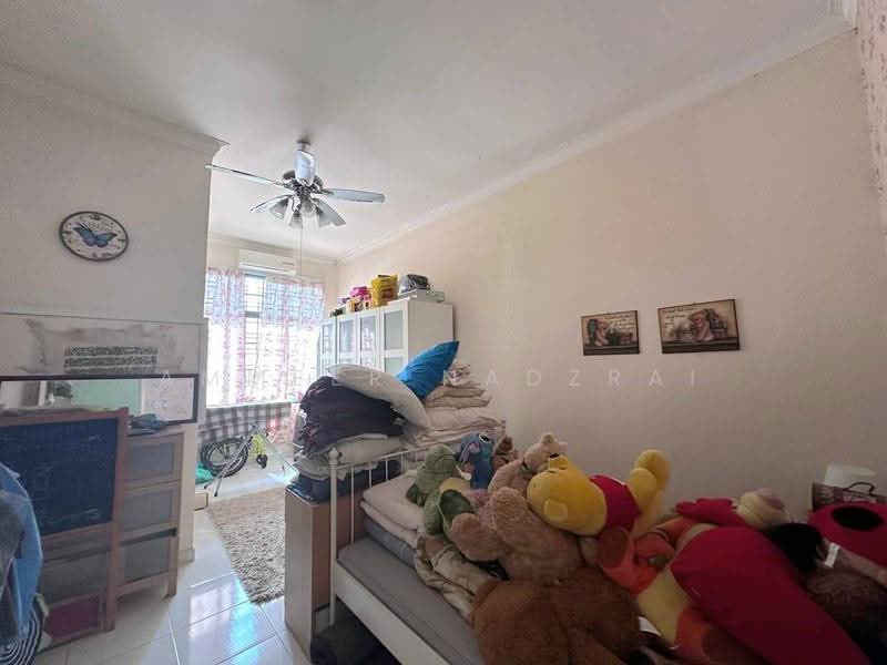 2-storey Terraced House for Sale in Taman Desa Melati (Nilai) - Ammeer Nadzrai - Bedroom - PropertyGuru.com.my