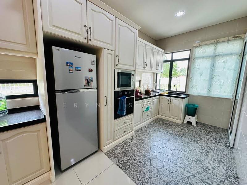 2-storey Terraced House for Sale in Sepang (Selangor) - Eryna Sairy - PropertyGuru.com.my
