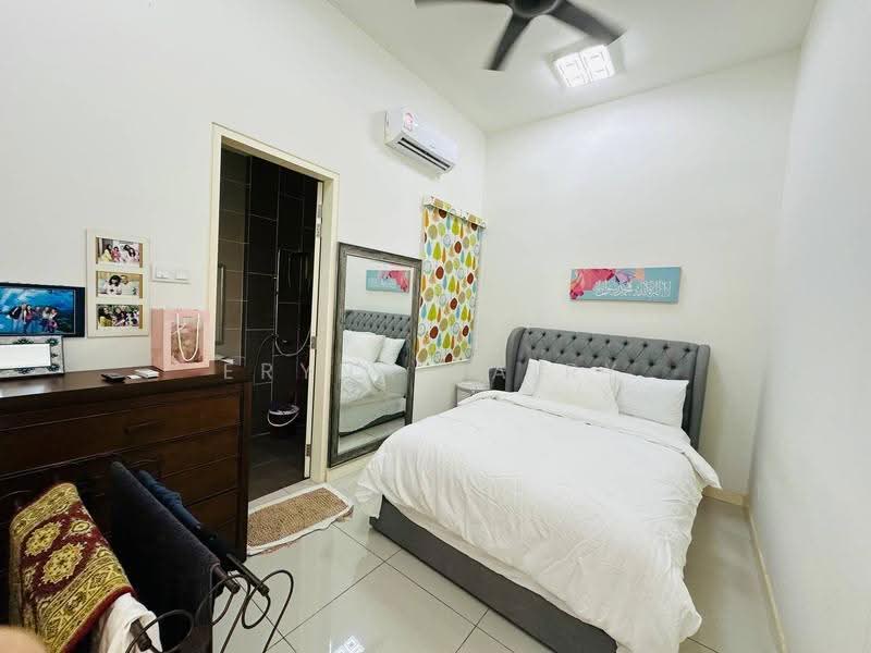 2-storey Terraced House for Sale in Sepang (Selangor) - Eryna Sairy - PropertyGuru.com.my