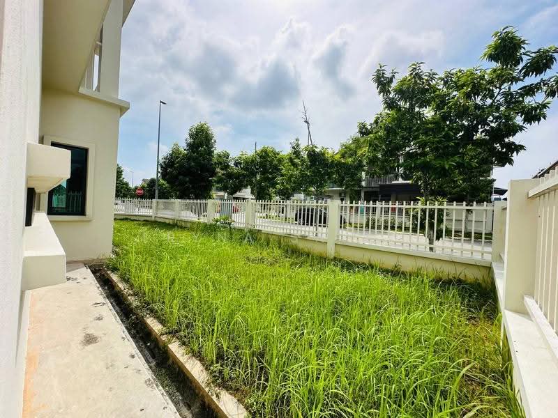 2-storey Terraced House for Sale in Sepang (Selangor) - Eryna Sairy - PropertyGuru.com.my