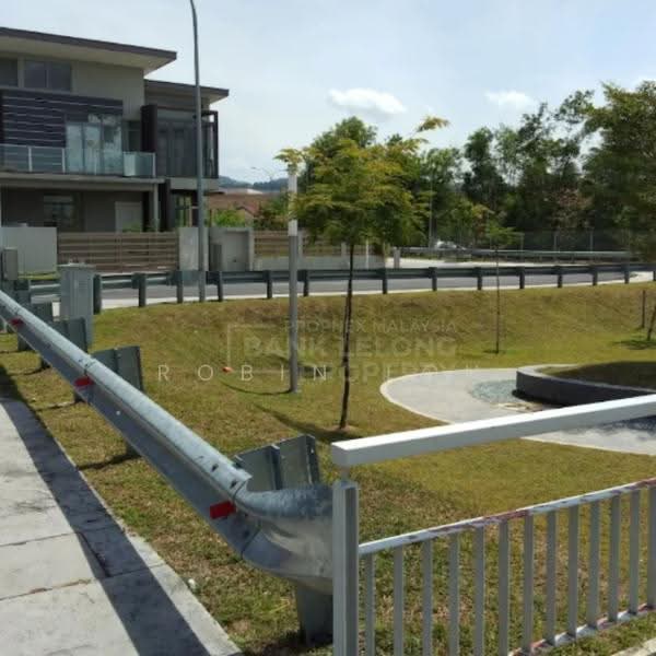 Rumah Teres 2-Tingkat untuk Dijual di Bandar Mahkota Cheras (Cheras) - Robin Loh - Exterior - PropertyGuru.com.my