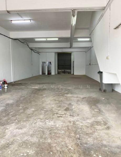 Factory for Rent in Taman Perindustrian Tampoi (Tampoi) - Guang Jun Loh - Interior - PropertyGuru.com.my