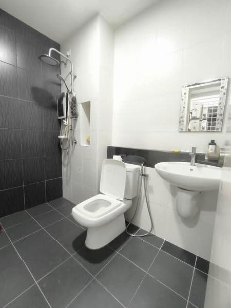 Service Residence for Rent at Sky Peak Residences - Yong Jie - PropertyGuru.com.my