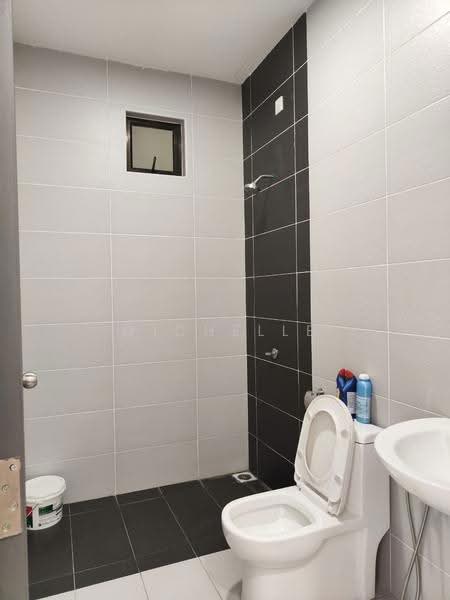 Soho untuk Disewa di Taman Austin Perdana (Tebrau) - Michelle Ng - Bathroom - PropertyGuru.com.my