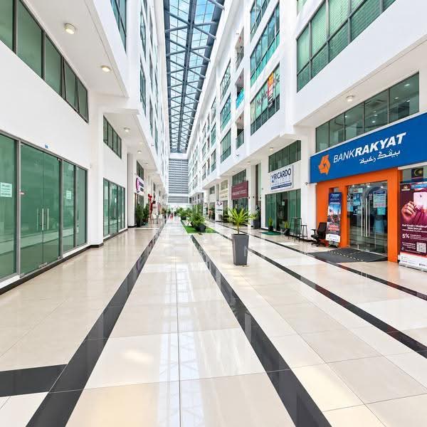 Shop for Rent in Desa Sri Hartamas (Sri Hartamas) - Patrick Chen - Corridor - PropertyGuru.com.my