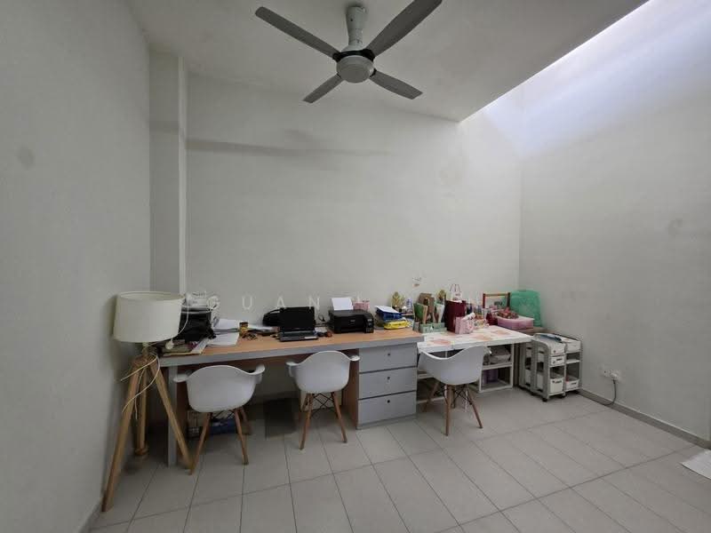 2-storey Terraced House for Sale in Ulu Tiram (Johor) - Guang Jun Loh - Study - PropertyGuru.com.my