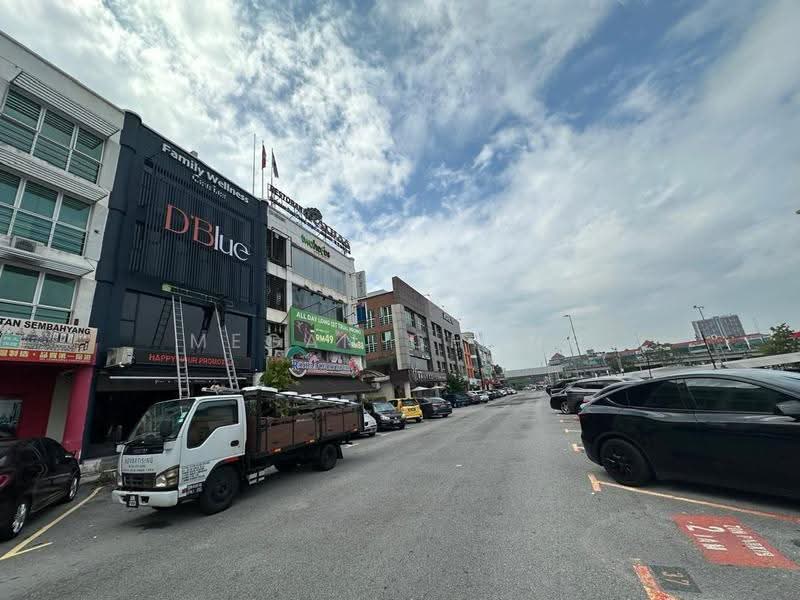 Kedai untuk Disewa di Bandar Puteri Puchong (Puchong) - Megan Chong - Exterior - PropertyGuru.com.my