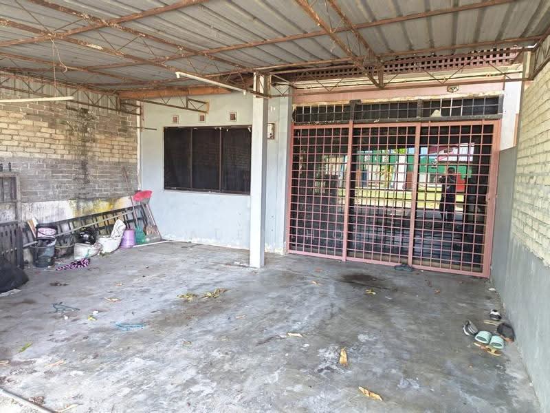 1-storey Terraced House for Sale in Taman Tasek Maju (Simpang Ampat) - Alex Ho - Exterior - PropertyGuru.com.my
