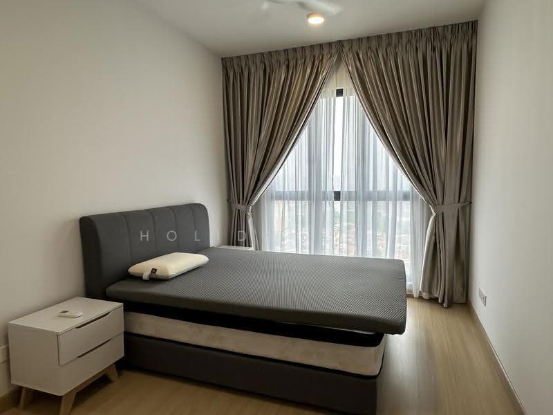 Condominium for Rent at Kuchai Sentral - Holiday Lew - Bedroom - PropertyGuru.com.my