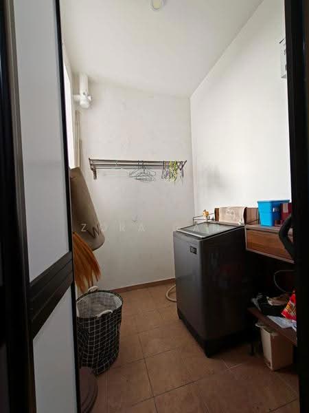 Service Residence for Sale at D'Summit Residences - Zora Gan - PropertyGuru.com.my