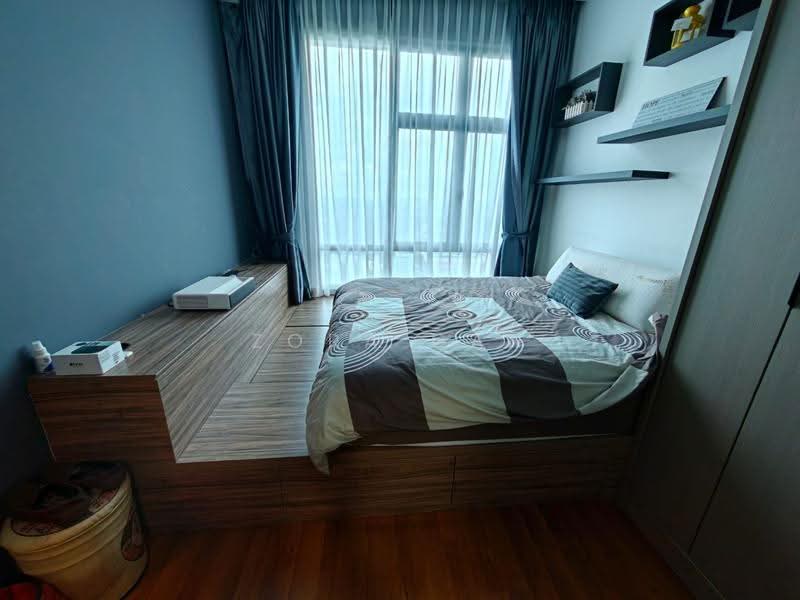 Service Residence for Sale at D'Summit Residences - Zora Gan - Bedroom - PropertyGuru.com.my