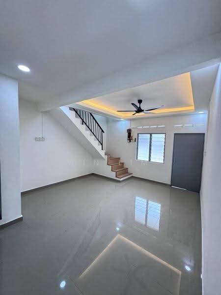 Rumah Teres 1-Tingkat untuk Dijual di Taman Flora Jaya (Batu Pahat) - Win Lim - Interior - PropertyGuru.com.my