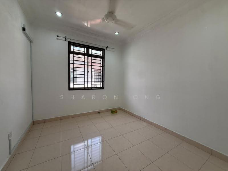 Rumah Teres 2-Tingkat untuk Dijual di Taman Mount Austin (Tebrau) - Sharon Ong - Interior - PropertyGuru.com.my