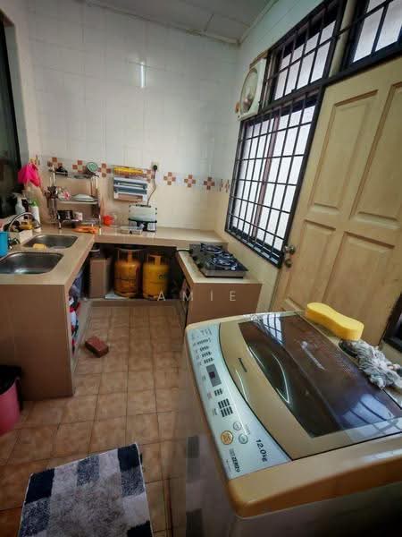 2-storey Terraced House for Sale in Ipoh (Perak) - Amie Chong - Kitchen - PropertyGuru.com.my