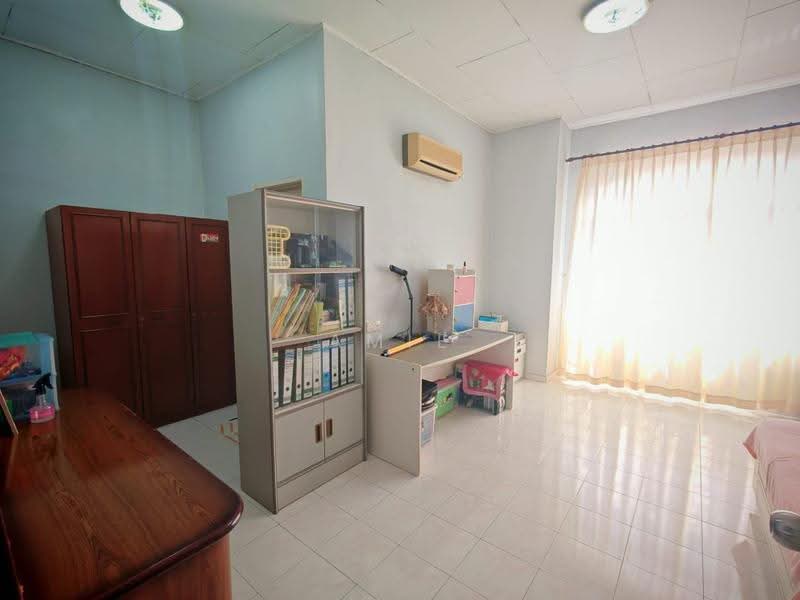 2-storey Terraced House for Sale in Ipoh (Perak) - Amie Chong - Study - PropertyGuru.com.my