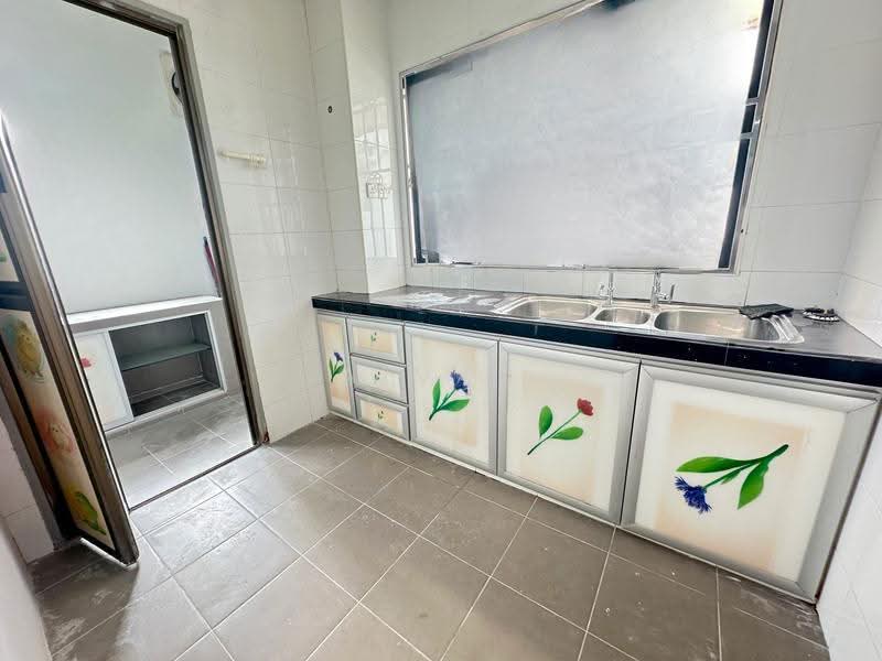 Terraced House for Sale in Bandar Mahkota Cheras (Cheras) - Aivan Ng - Kitchen - PropertyGuru.com.my