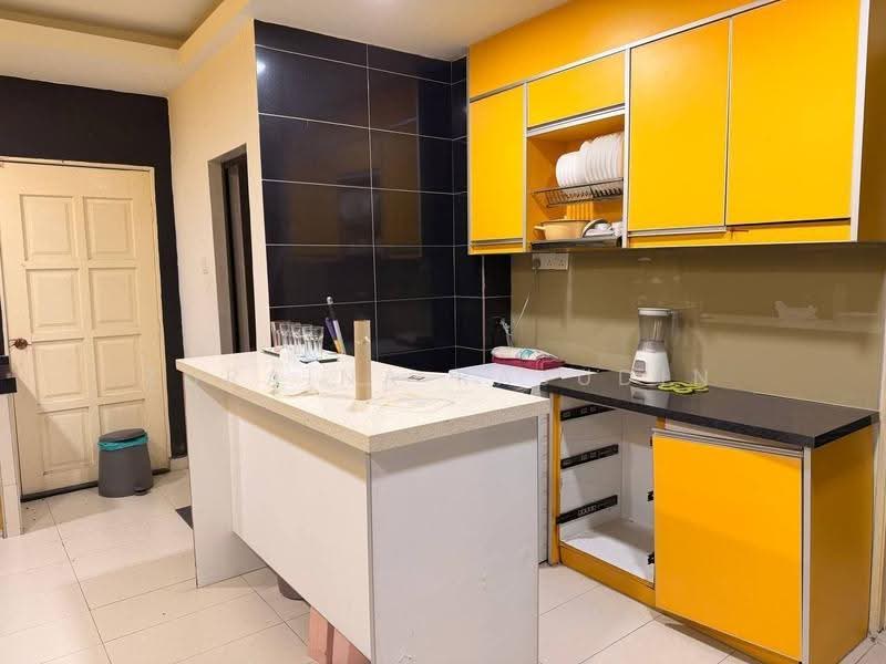 Rumah Teres 2-Tingkat untuk Dijual di Seksyen 23 (Shah Alam) - Zuraina Rajudin - Kitchen - PropertyGuru.com.my