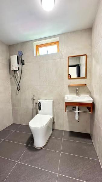 Rumah Teres 1-Tingkat untuk Dijual di Tanjung Tokong (Penang) - Ang Lee Theng - Bathroom - PropertyGuru.com.my