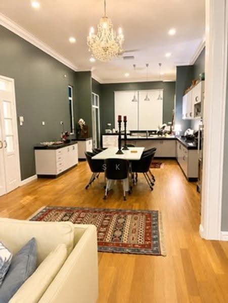Bungalow House untuk Dijual di Leisure Farm (Gelang Patah) - SK GOO - Dining Room - PropertyGuru.com.my