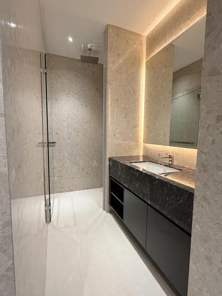 Service Residence for Rent at Pavilion Damansara Heights, Windsor Suites - Sarah Tan - Bathroom - PropertyGuru.com.my