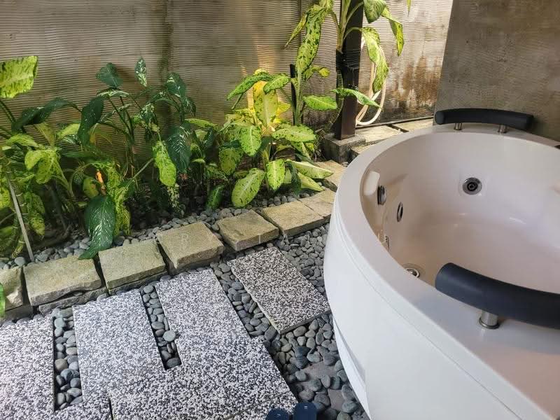 Bungalow House untuk Dijual di Johor Bahru (Johor) - Crystal Du - Garden - PropertyGuru.com.my