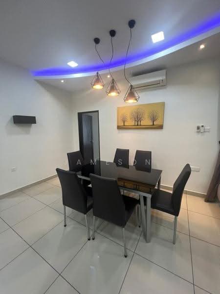 Kondominium untuk Dijual di M Condominium @ Larkin - Jameson Choo - Dining Room - PropertyGuru.com.my