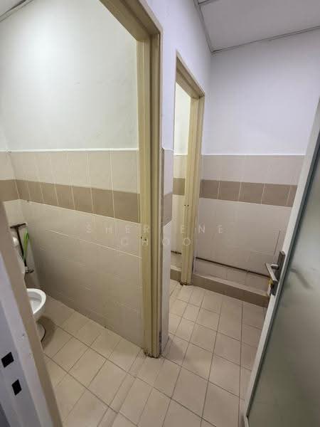 Shop / Office for Rent in Bayan Baru (Penang) - Sherlene Choo - Bathroom - PropertyGuru.com.my