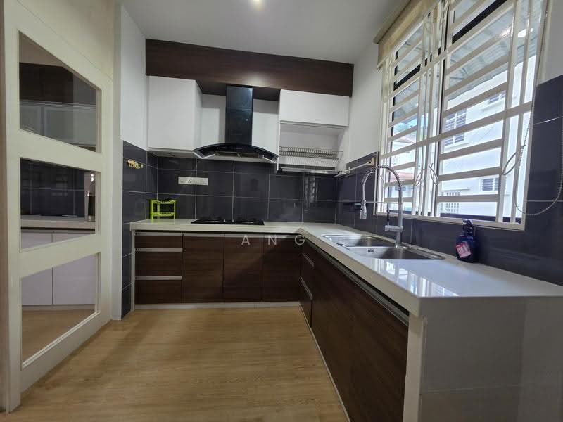2-storey Terraced House for Sale in Sungai Ara (Penang) - Ang Lee Theng - Kitchen - PropertyGuru.com.my