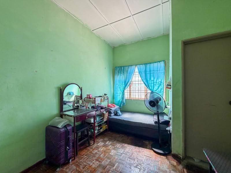 2-storey Terraced House for Sale in Bandar Putra Permai (Seri Kembangan) - BILYA ARIFF - PropertyGuru.com.my