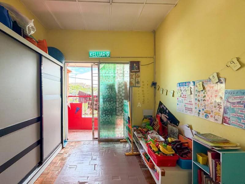2-storey Terraced House for Sale in Bandar Putra Permai (Seri Kembangan) - BILYA ARIFF - PropertyGuru.com.my